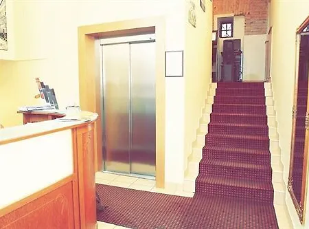 Hotel Tilto 3*