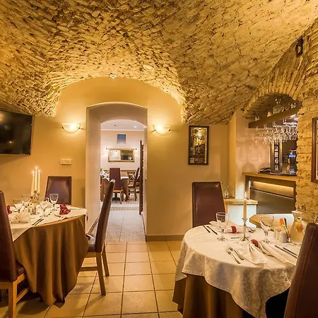 Tilto Hotel 3*